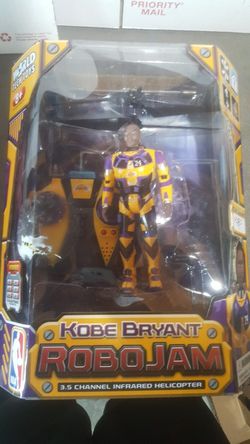 KOBE BRYANT ROBOJAM