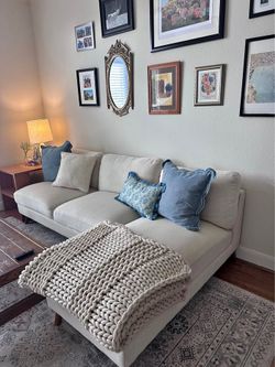 Cute Comfy Small Space Perfect