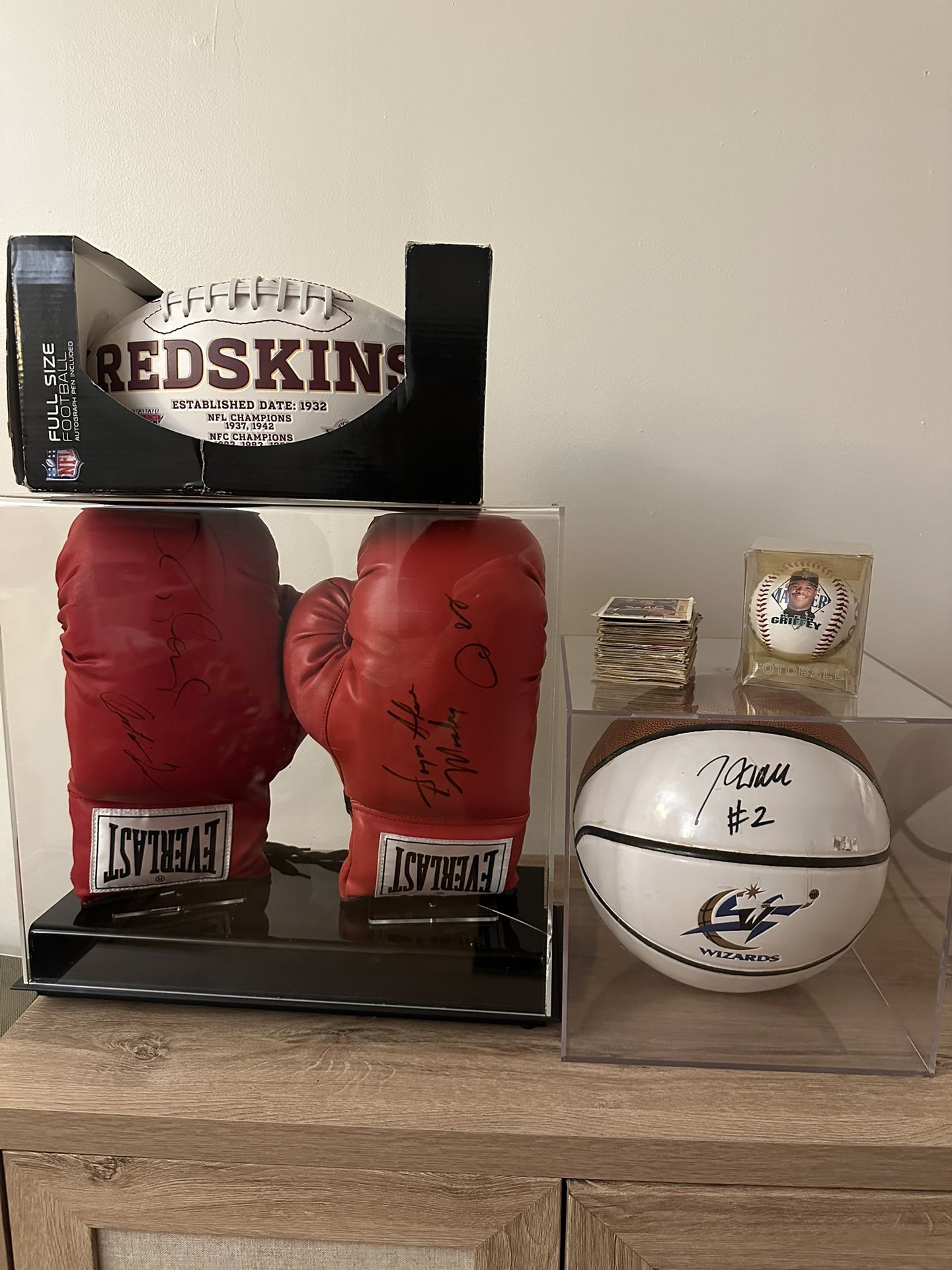 🏈🥊🏀 Sports Memorabilia Bundle – Autographed Items – Priced to Sell! $300 OBO