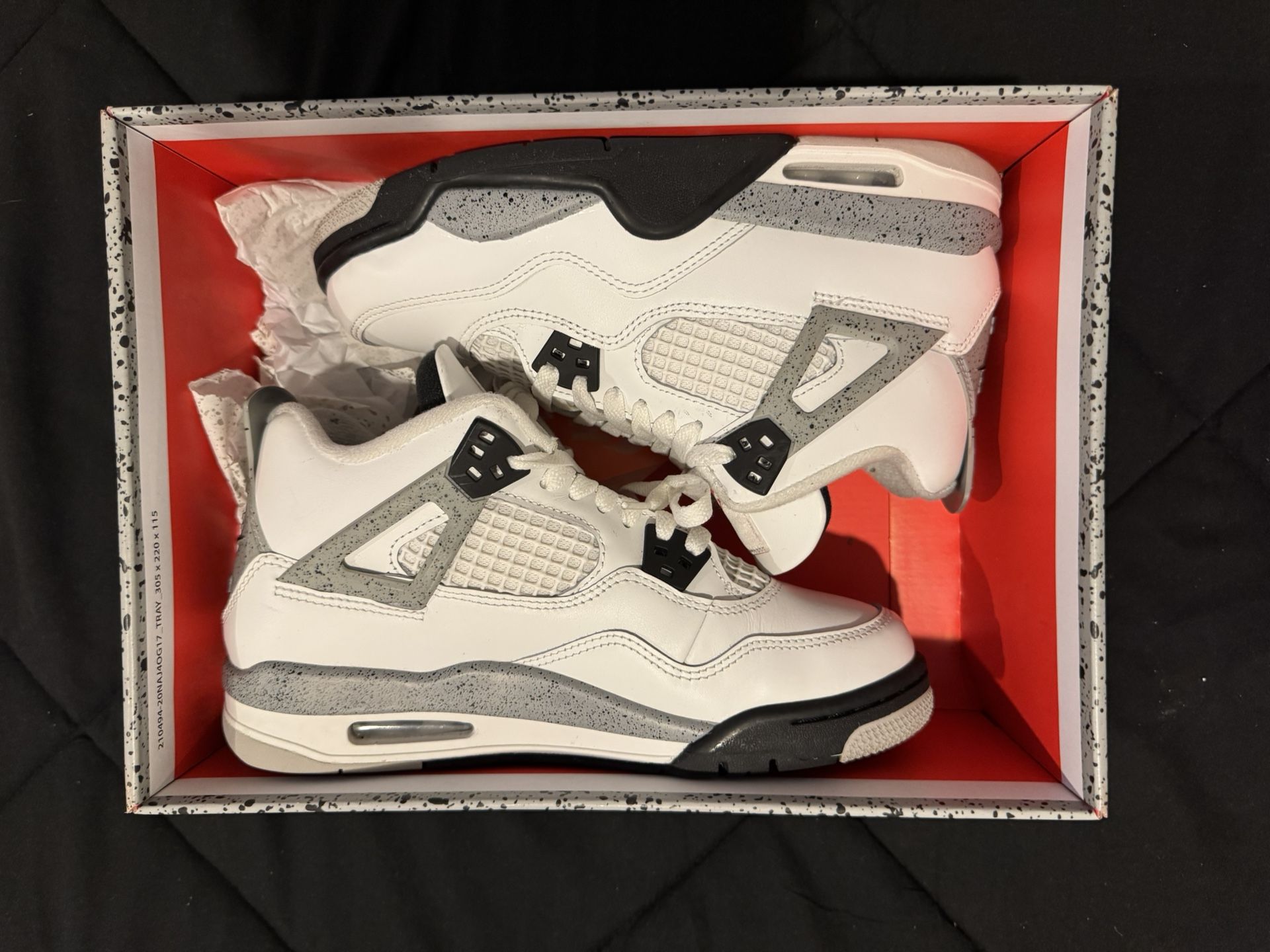 Jordan Retro 4 White Cement 