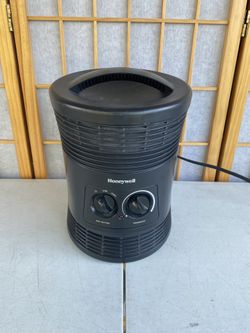   Like New Honeywell 11” Surround Fan Portable Heater