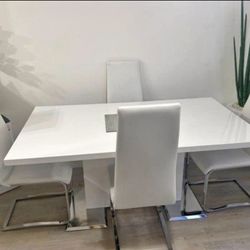 DINING CHAIRS - WHITE & Chrome 🤍🤍🤍