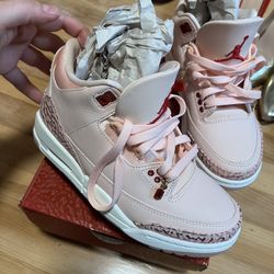Women’s Air Jordan 3 Retro VDAY Size 5.5