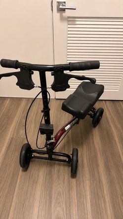NOVA Knee Scooter / Knee Walker - Excellent Condition