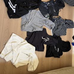 Hollister and Mixed Brand Women's Hoodie and Jacket Bundle, pick up in Temple city