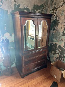 Wood bedroom closet, wardrobe w/ mirrors , 3-drawer 2-door 37” w x 22-1/2” d x 71” h