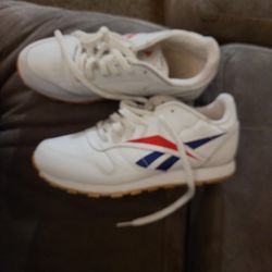 Reebok Sneakers