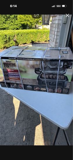 NINJA Woodfire Pro XL grill/smoker NEW