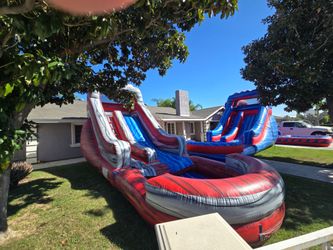 Water - slide.   Jumper