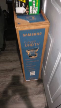 65 inch Samsung Curved Tv