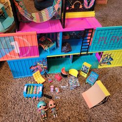 L.O.L. Surprise Doll Clubhouse Playset