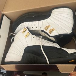 2013 Taxi Jordan 12 Size 6.5 