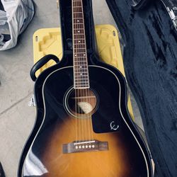 EPIPHONE Acoustic /electric GUITAR With HARD CASE