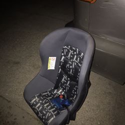 Lnew Kids Car Seat Nice Only $50 Firm