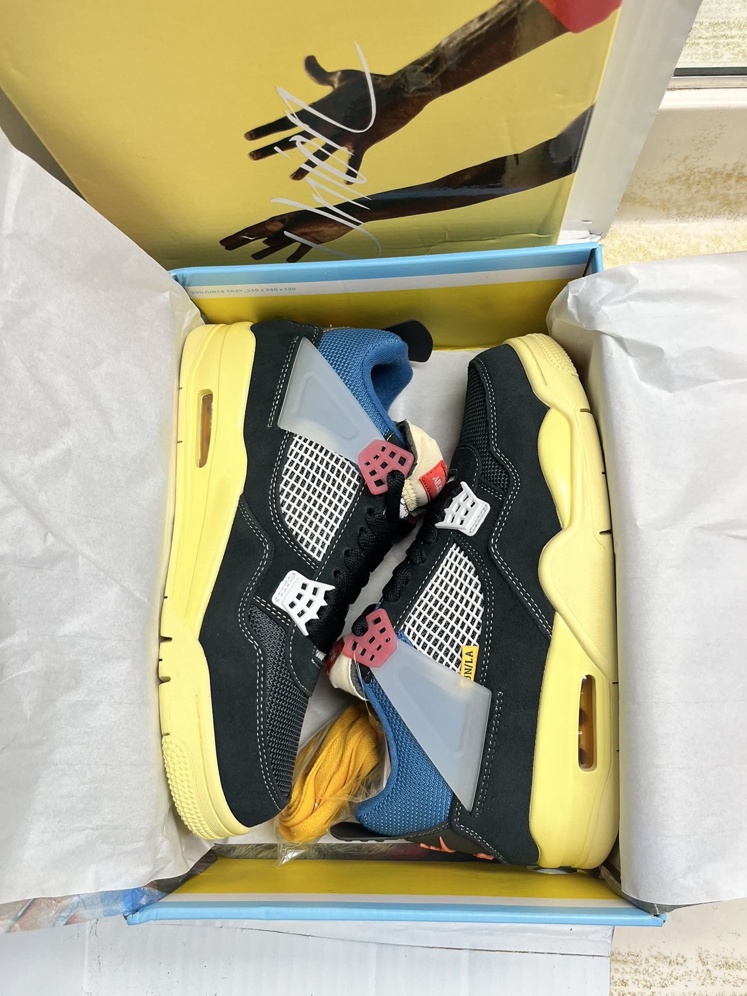 Nike Jordan 4 Union LA Black / Blue Size 9