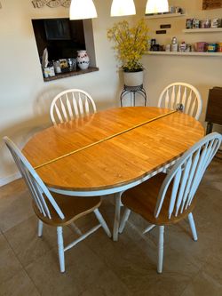 Adjustable wood table with 4 chairs