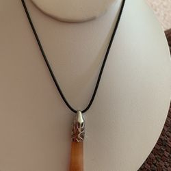 NEW Amber Pendant with Necklace