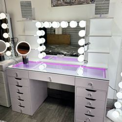 Vanity LED lights With Bluetooth Mirror