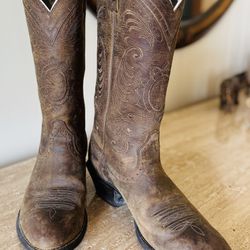 10010970 MAGNOLIA Sunflower Stitch Womens Western Cowboy Boots, Size 7