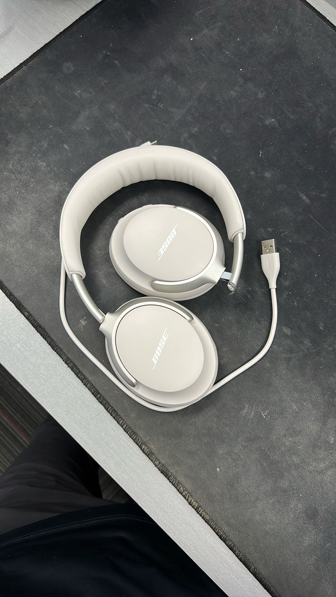 Bose QC Ultra Headphones MINT Condition