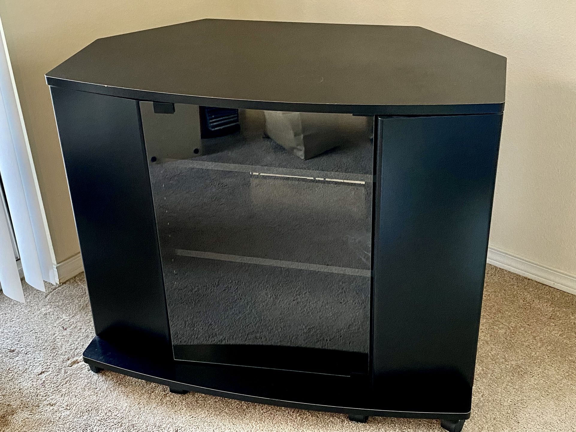 TV Stand w/Electronics Shelves & Media storage-Black