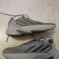 Adidas Ozelia Men Size 10