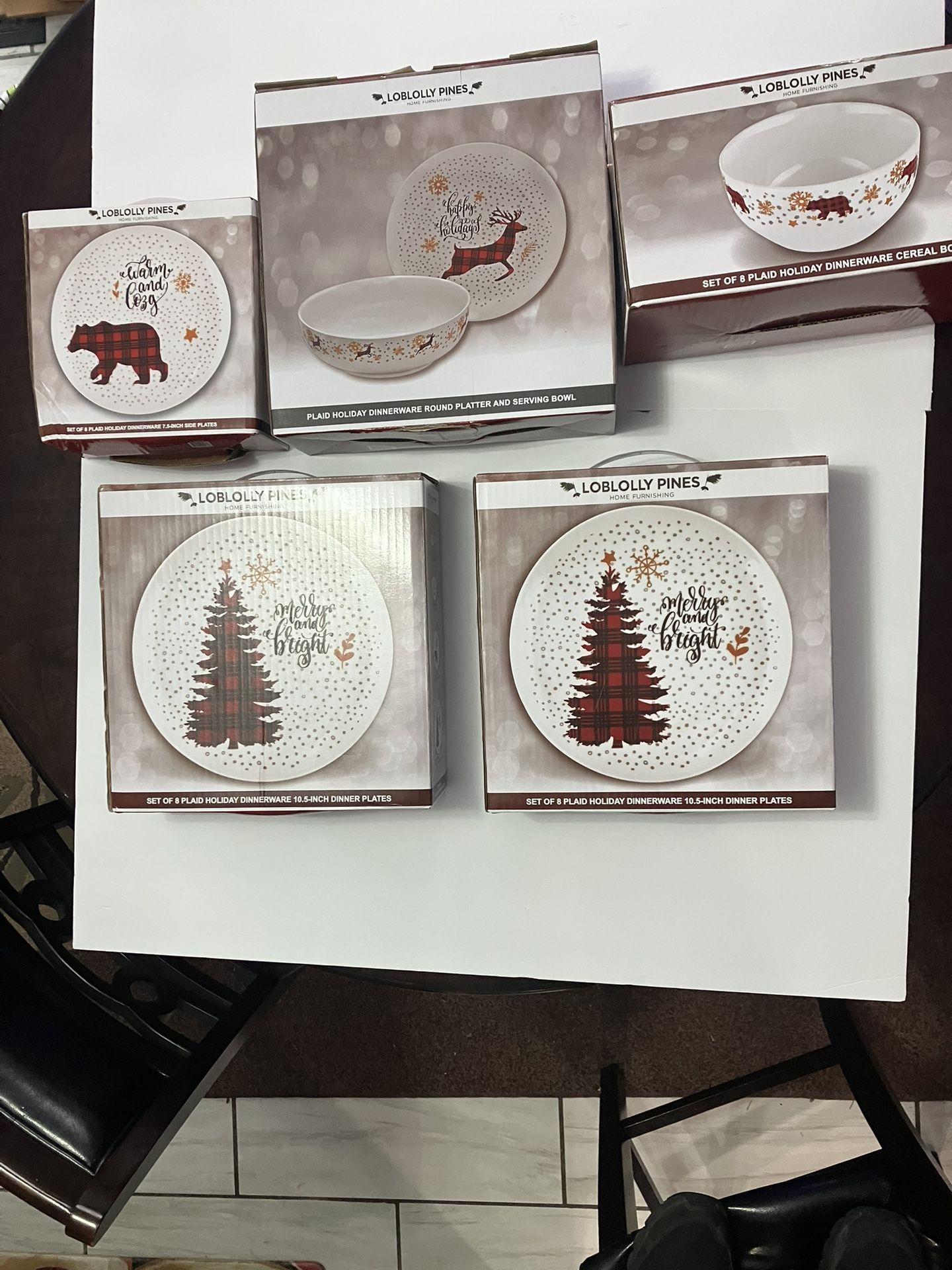 Loblolly Pines Christmas Dishes