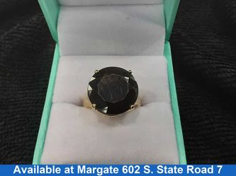 Women's Ring - Yellow Gold 14k (.585) 5.6 grams Size 5