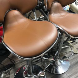 Set of 4 high chairs