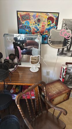 Random  and hello kitty