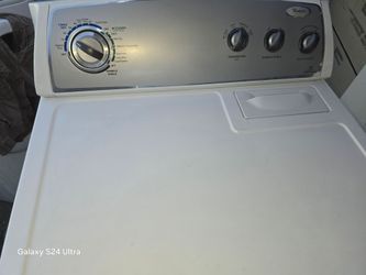 Whirlpool Gas Dryer Super Capacity And Heavy Duty Works Exelent