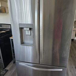 Whirlpool Refrigerator ‘