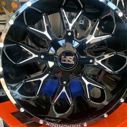 20x12 Hard rock H700 Gloss Black 6-5.5/135 -44m