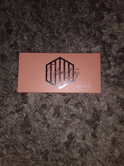 New In Box Eyeshadow Palette