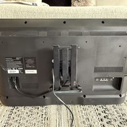 Insignia Fire TV 32”