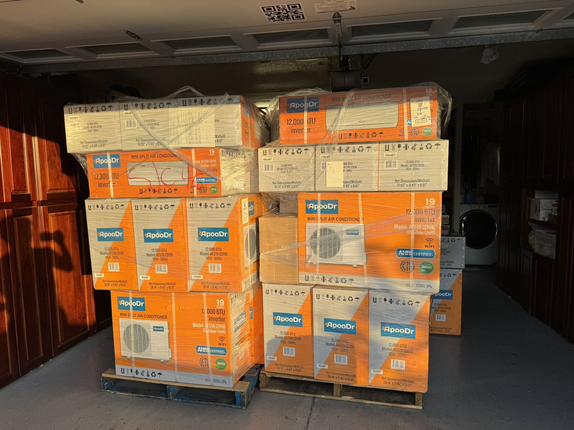 Mini Split 12,000 BTU , 19 Seers,115v