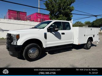 2020 Ford F350 Super Duty Super Cab & Chassis
