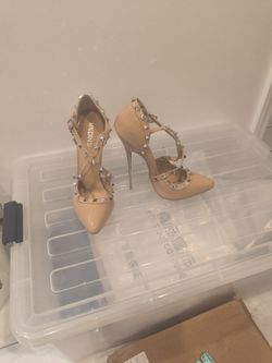 Beige Patent Shoes For Women 