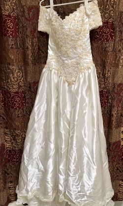 Wedding dress size 10