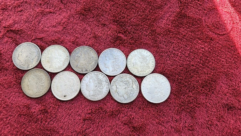 10 US SILVER MORGAN DOLLARS