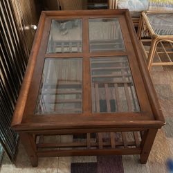 Solid Wood Coffee Table w/Glass Detail 