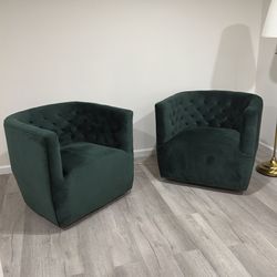 Mid-Century Modern Tufted Back Velvet Swivel Chair  in Green