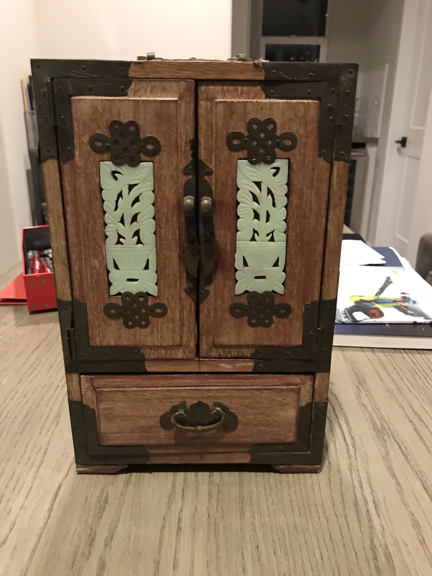 Antique jewelry box