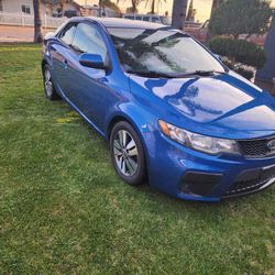 Kia Forte Koup 2013 Blue