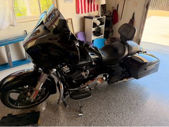 2017 Harley Davidson Street Glide Special