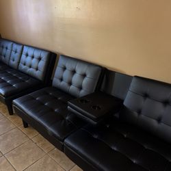 Black Futon 