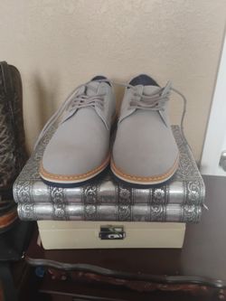 Men Shoes Size 9