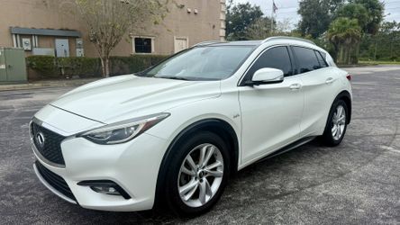 2018 Infiniti Qx30