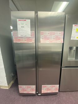 Samsung 28 cu. ft. Smart Side-by-Side Refrigerator