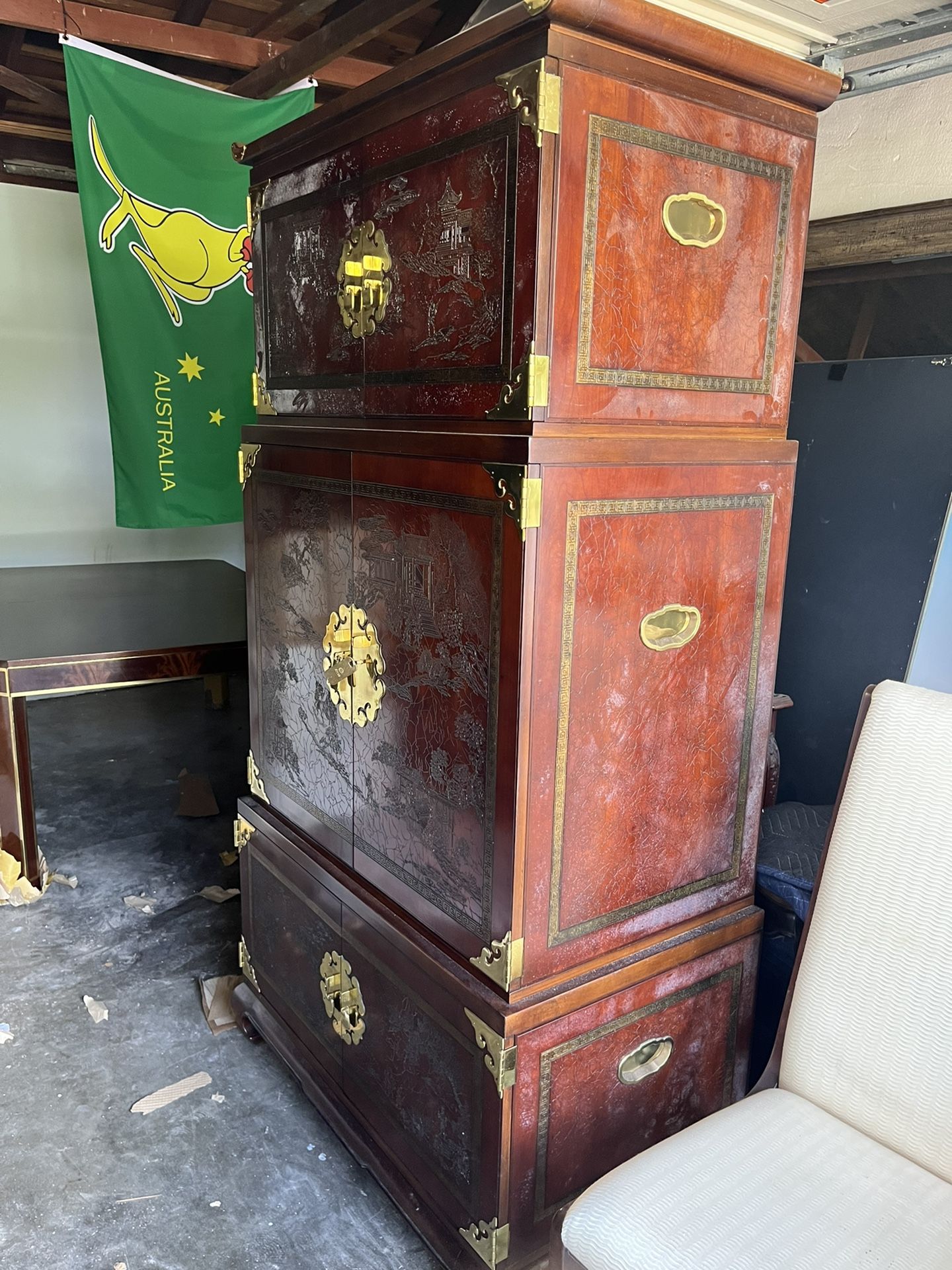 Drexel Heritage Asian Tv Cabinet
